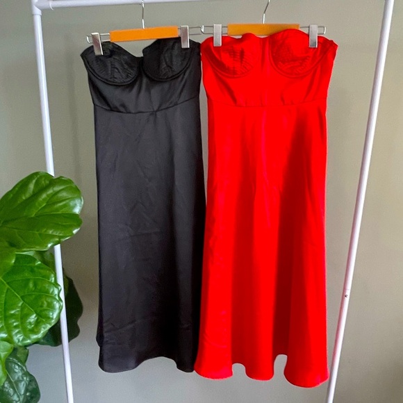 Forever 21 Dresses & Skirts - Red and Black Strapless Forever 21 Midi Dresses Size S